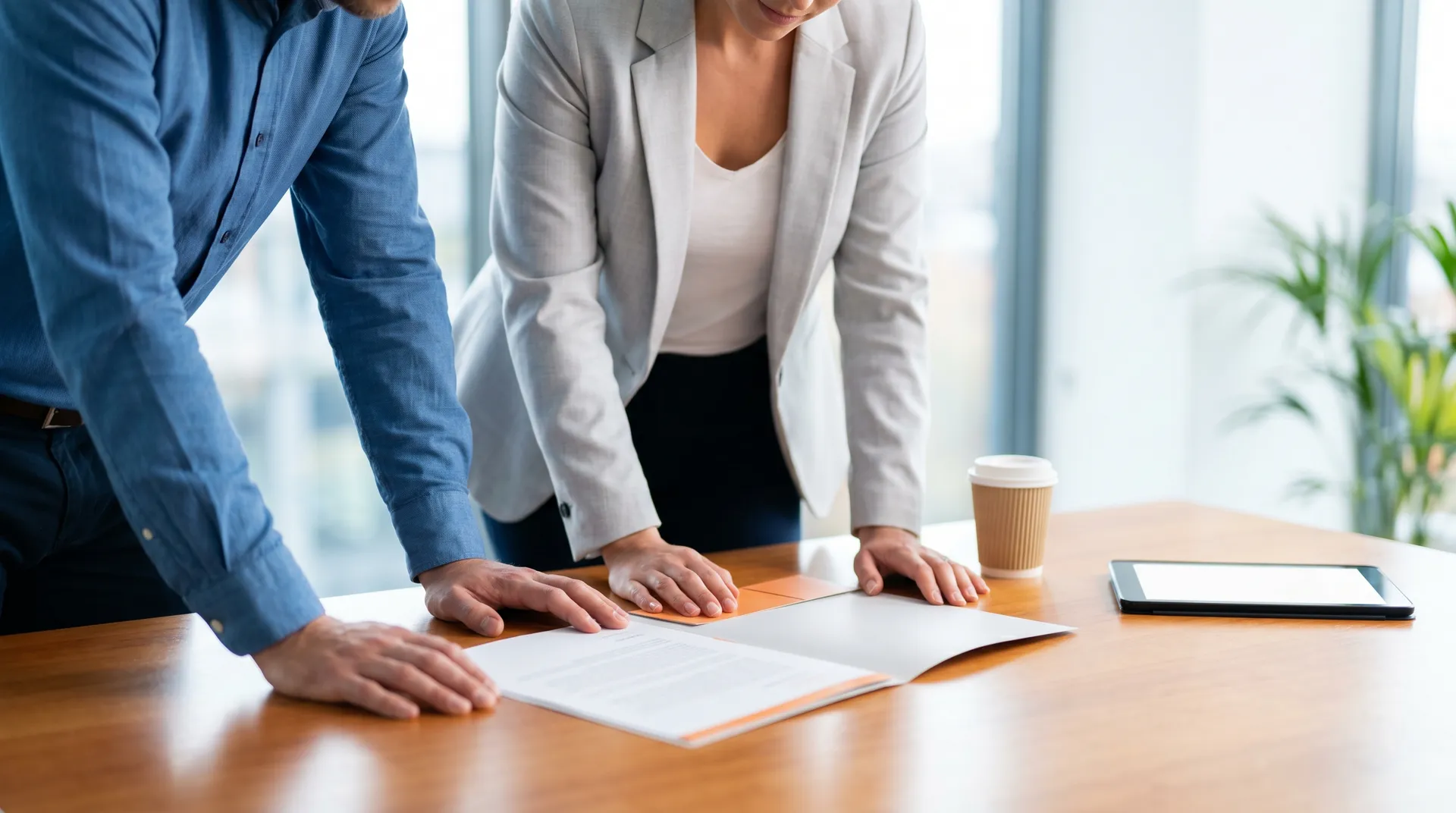 Management fees vs redevance de marque 2026